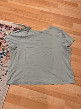 GAP Short Sleeve Tee in Light Blue